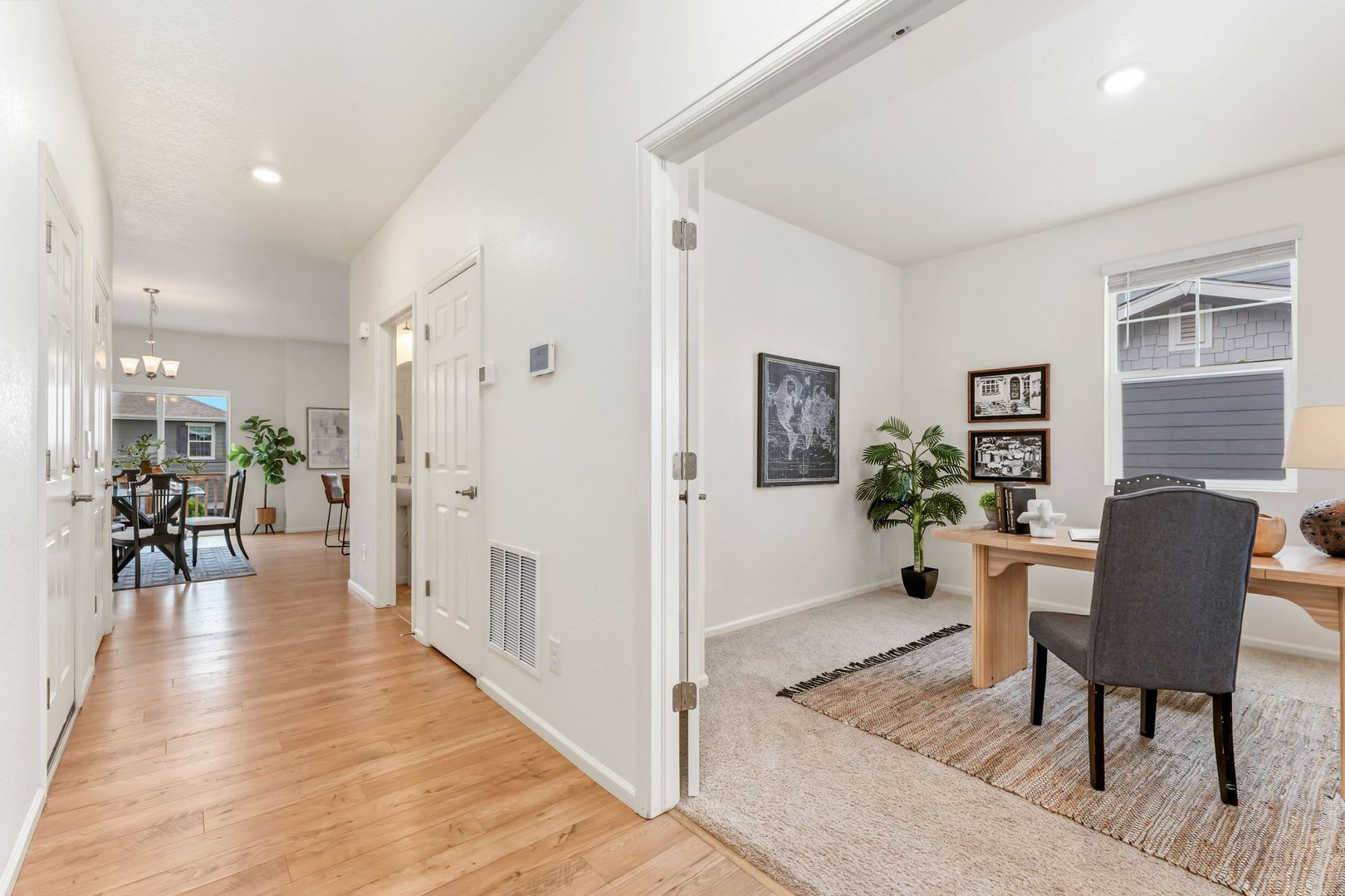 6818 Gateway Crossing Street – photo 5