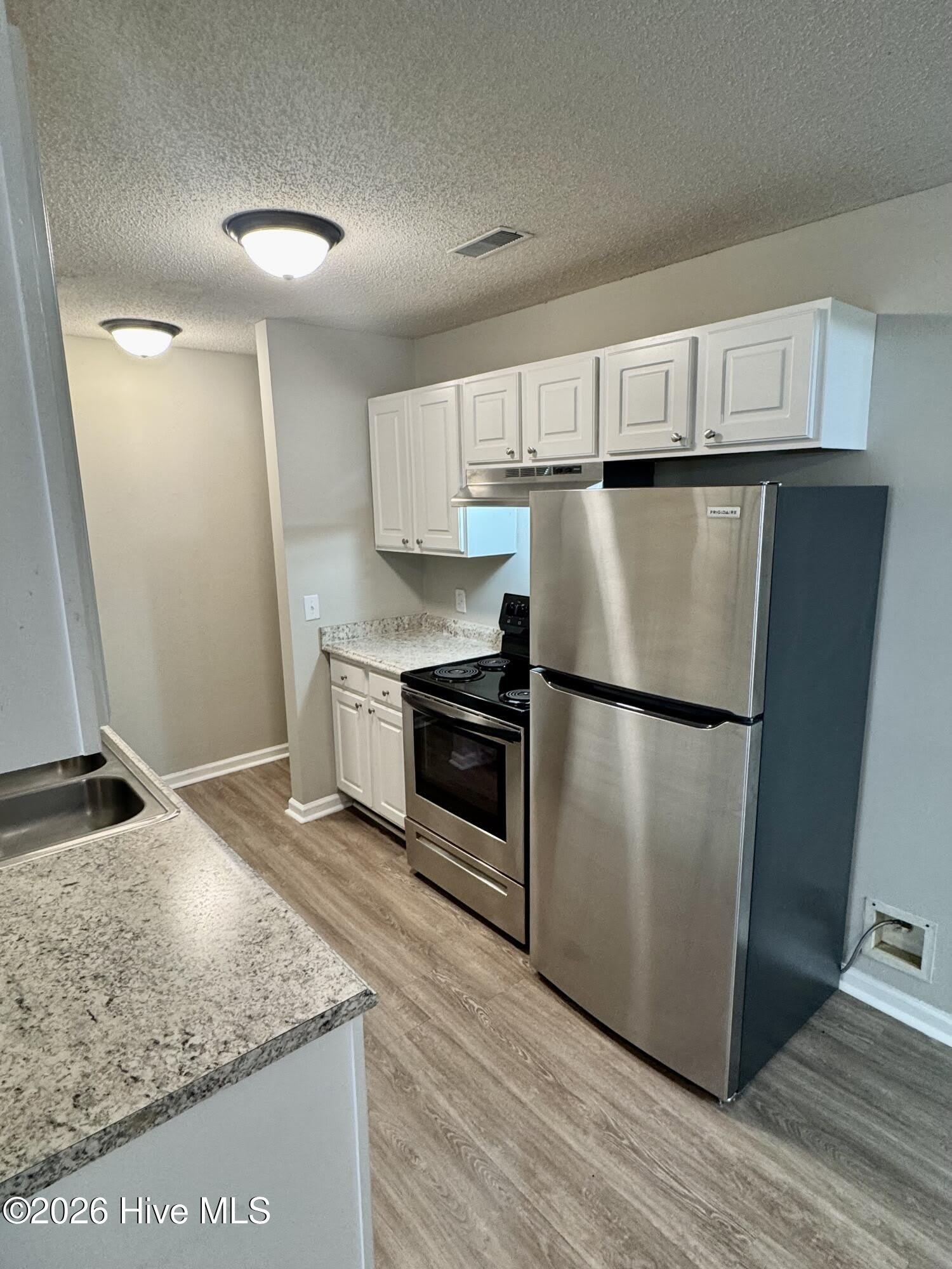 1231 Westpointe Drive – photo 4