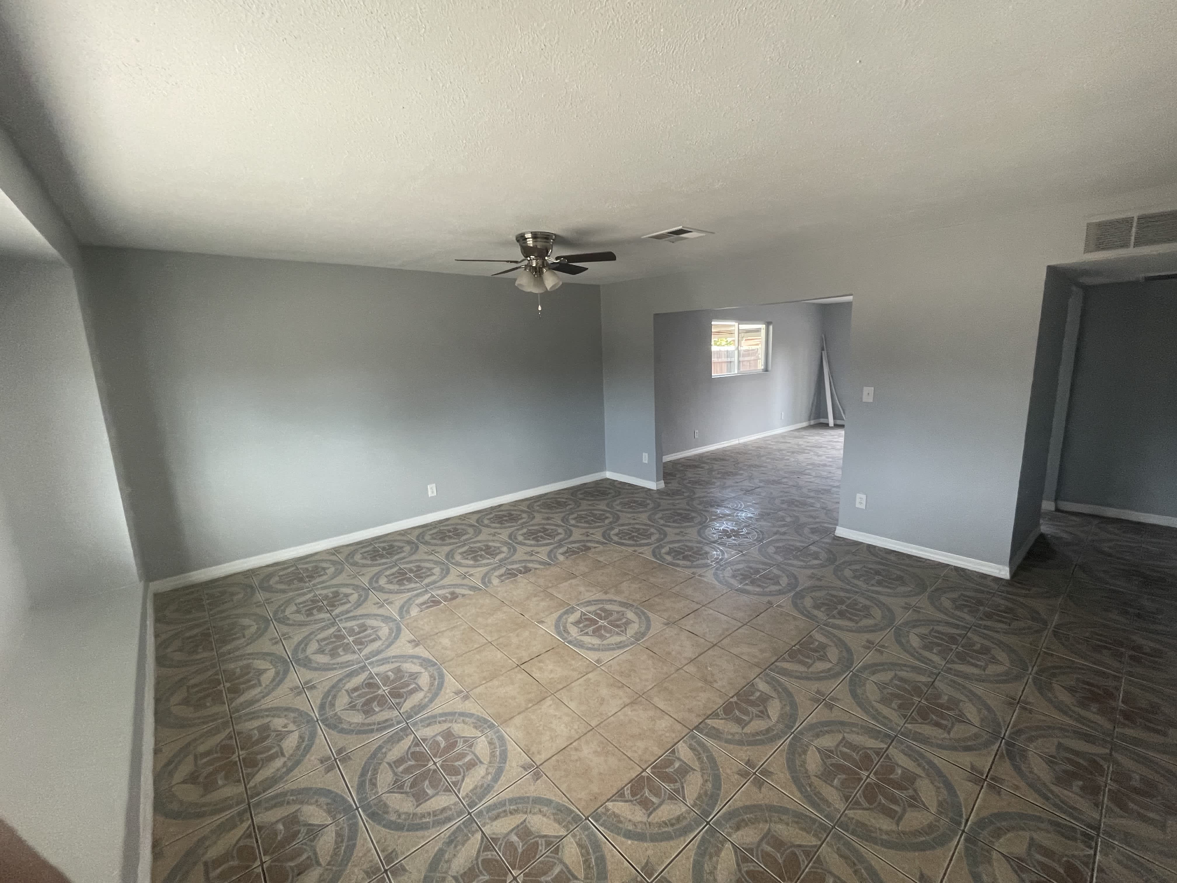 4102 W Rose Ln – photo 3
