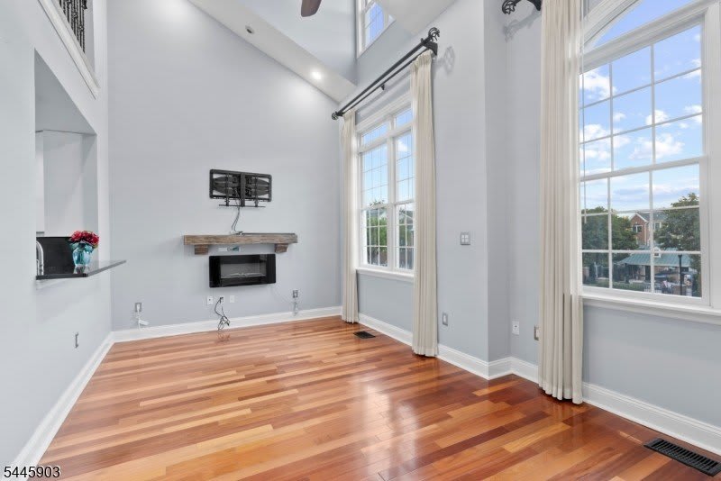 169 Price Ct – photo 4