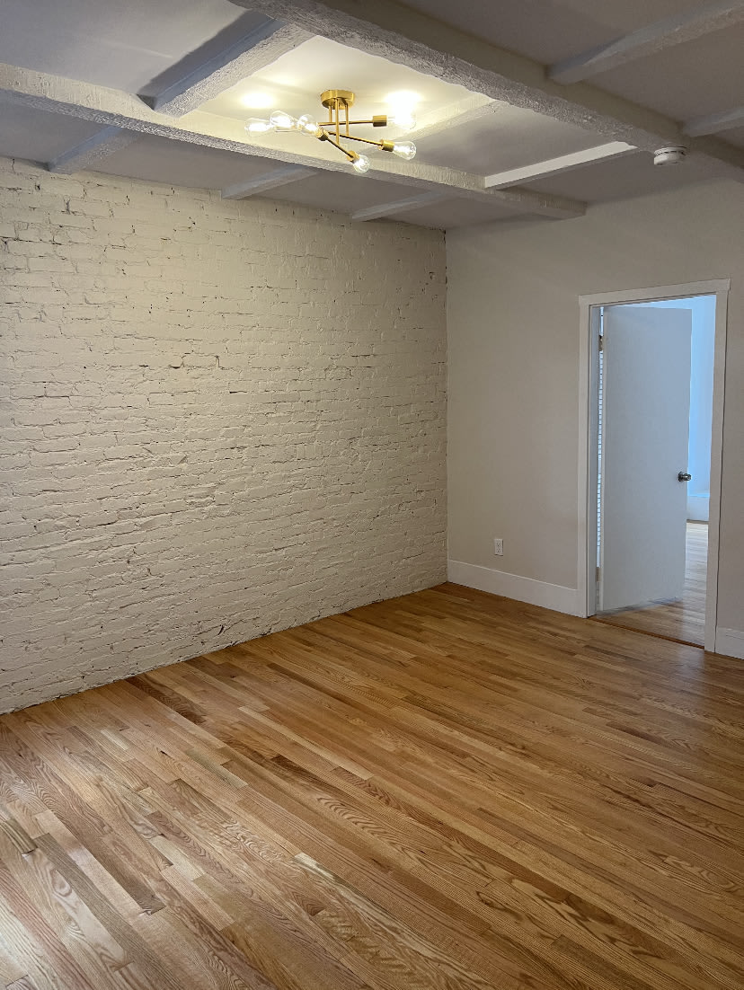 13 Anderson St – photo 4