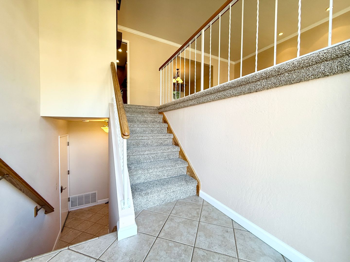 Single-Family Home in Park Pacifica – photo 2