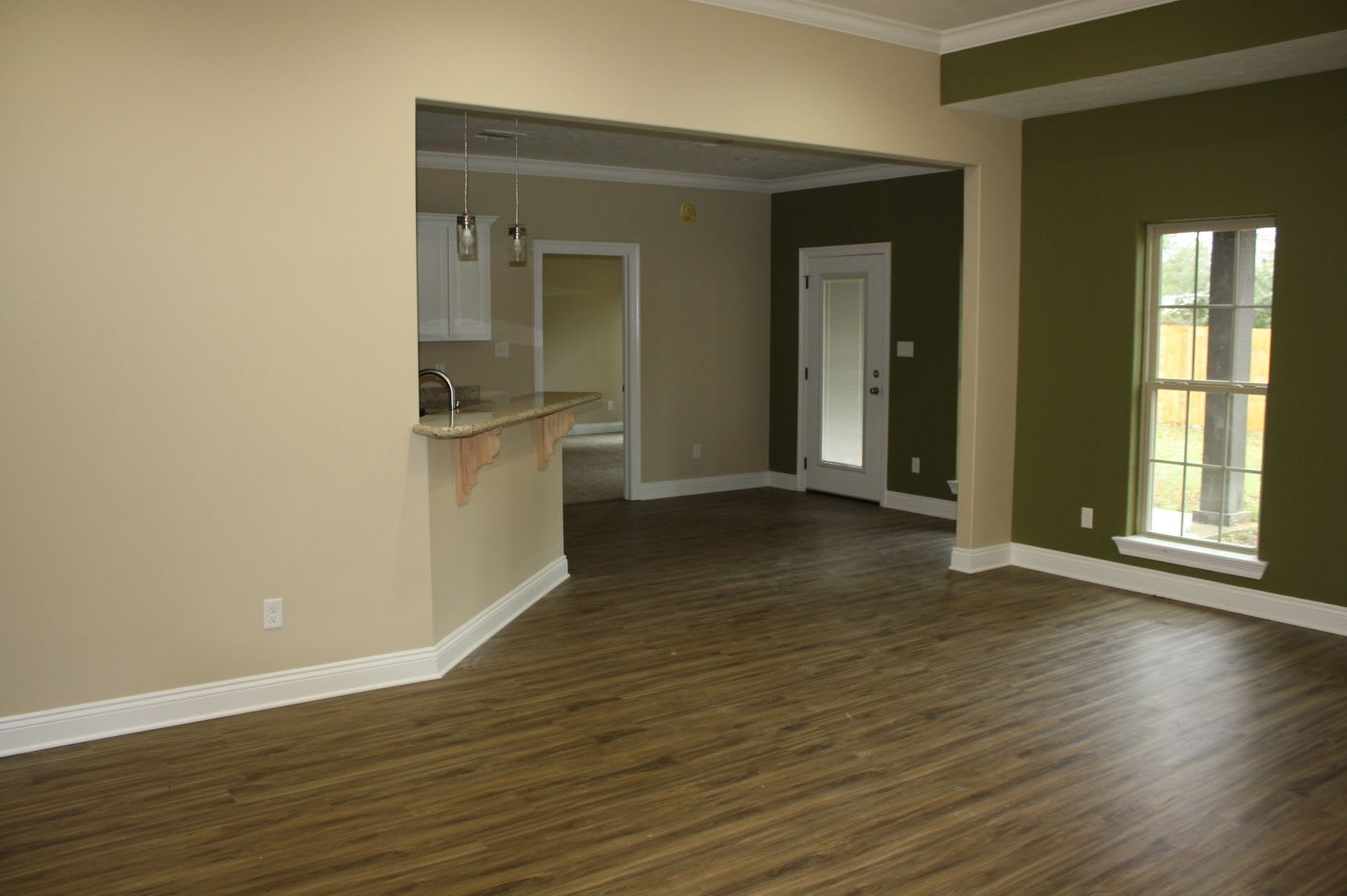 217 Gano Street – photo 3
