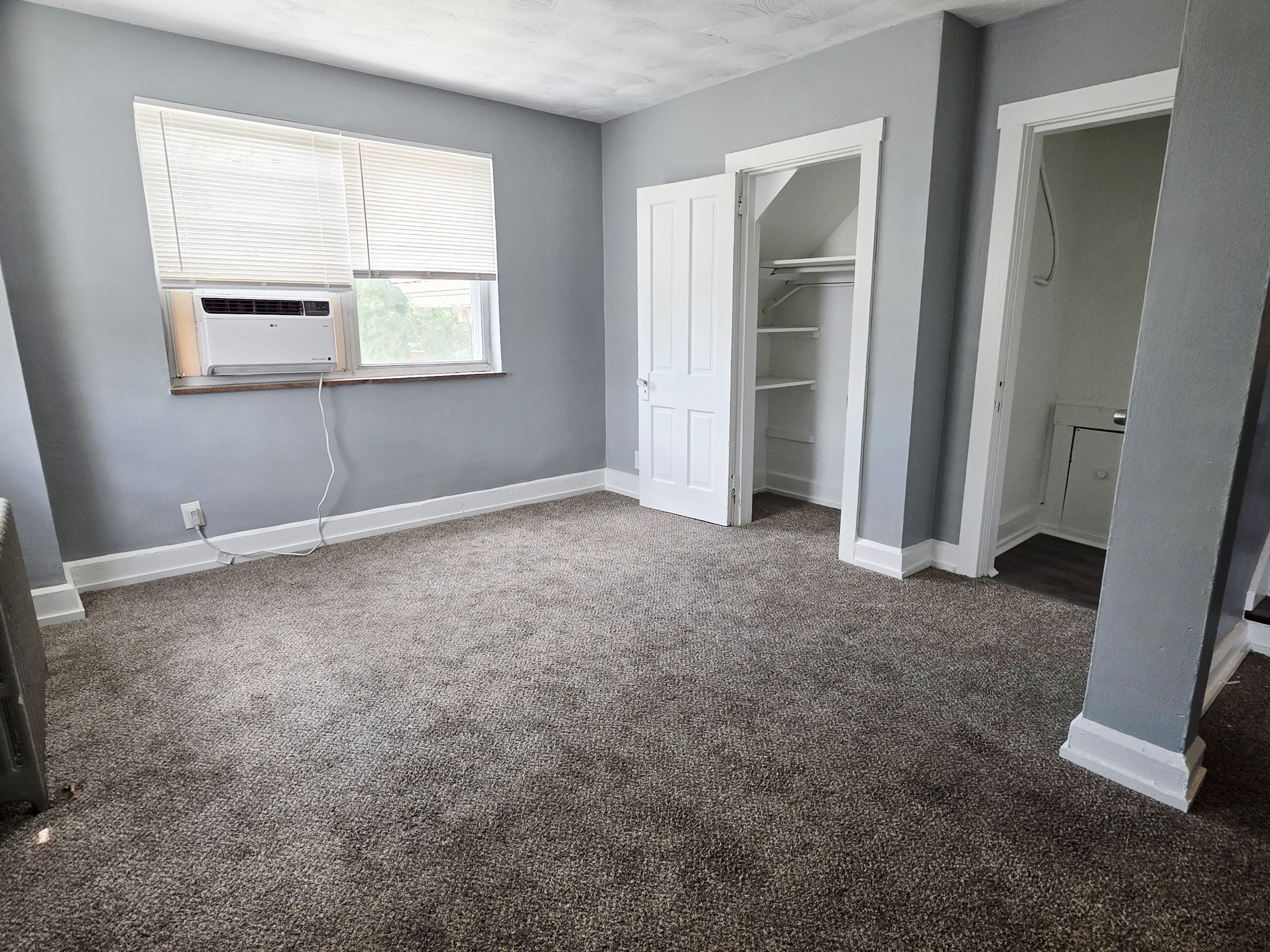 945 Dana Ave – photo 4