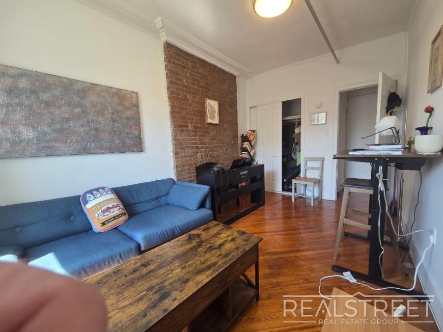 109 Joralemon Street – photo 1