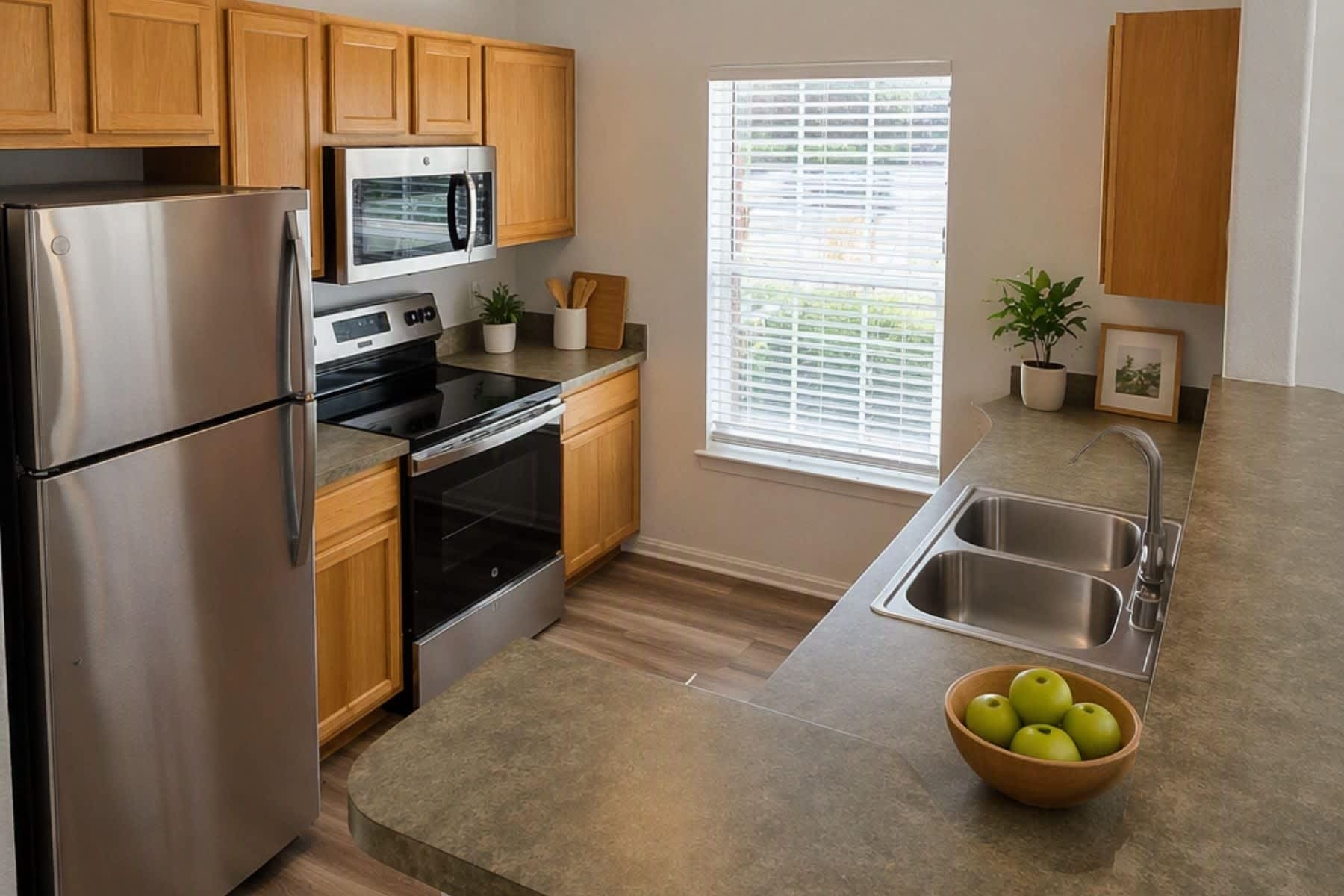 Madison Park – photo 5