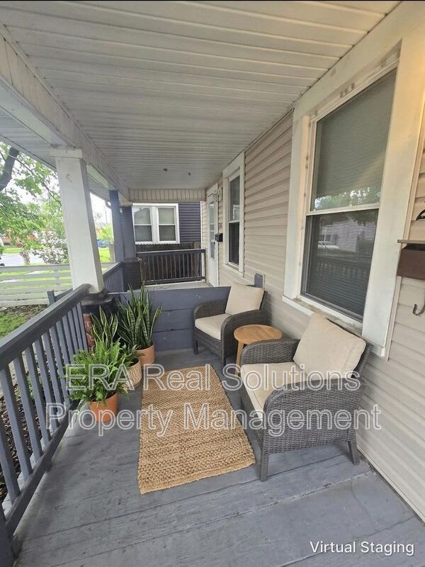 2557 Sullivant Ave – photo 1