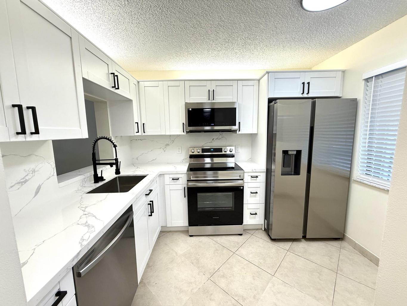 6649 Somerset Drive – photo 1