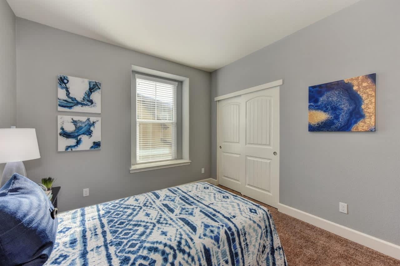 916 Lyon Place – photo 4