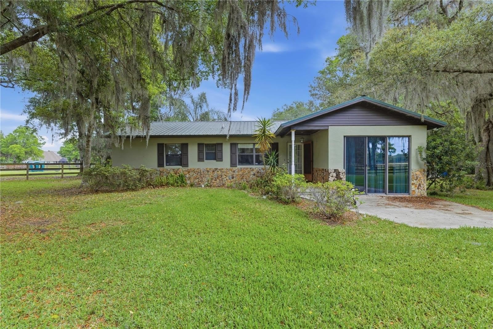 5999 NW 90TH Avenue – photo 1
