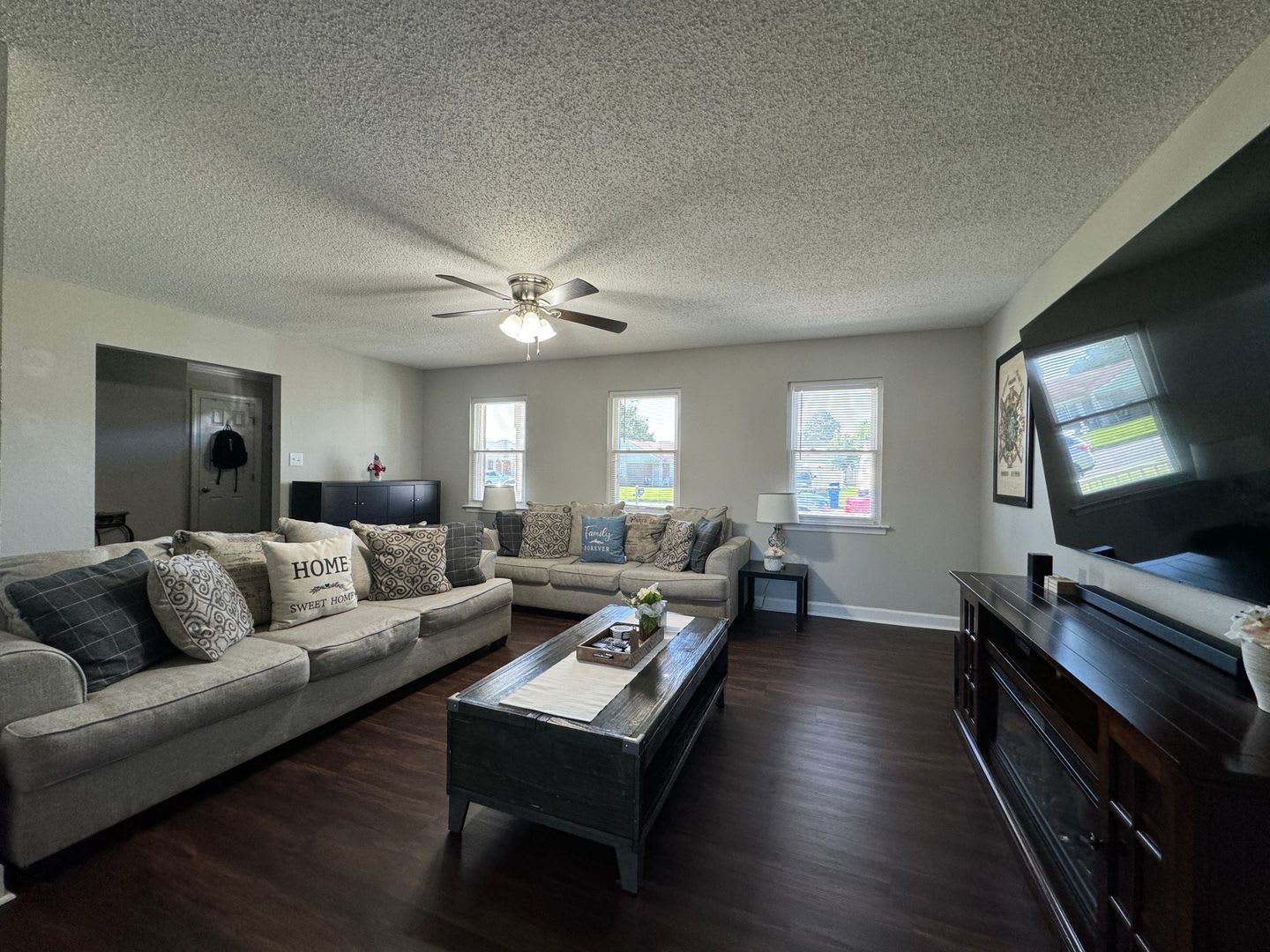 Spacious Home with Two Living Areas, Fenced Backyard & 2-Car Garage – photo 3