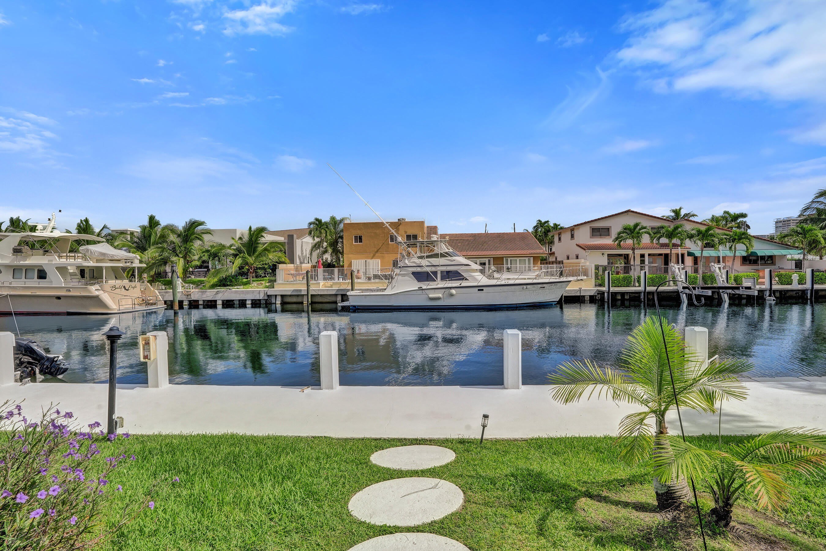 3209 NE 36TH Street – photo 2