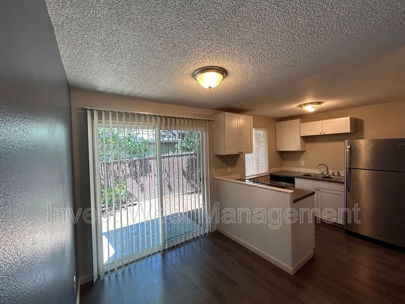 3512 Kauffman Avenue – photo 4