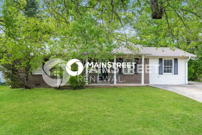 454 Roxbury Drive – photo 1