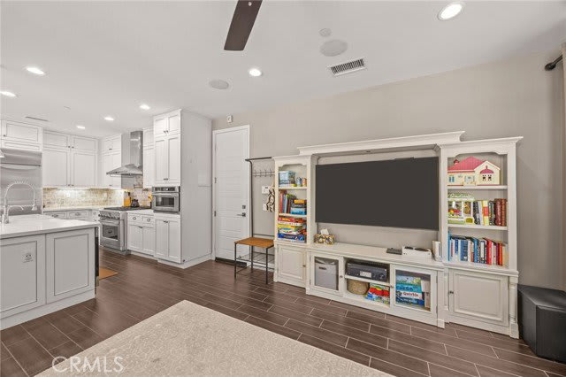 357 Laurel – photo 4