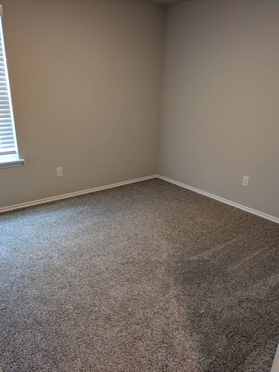 512 Comanche Drive – photo 5