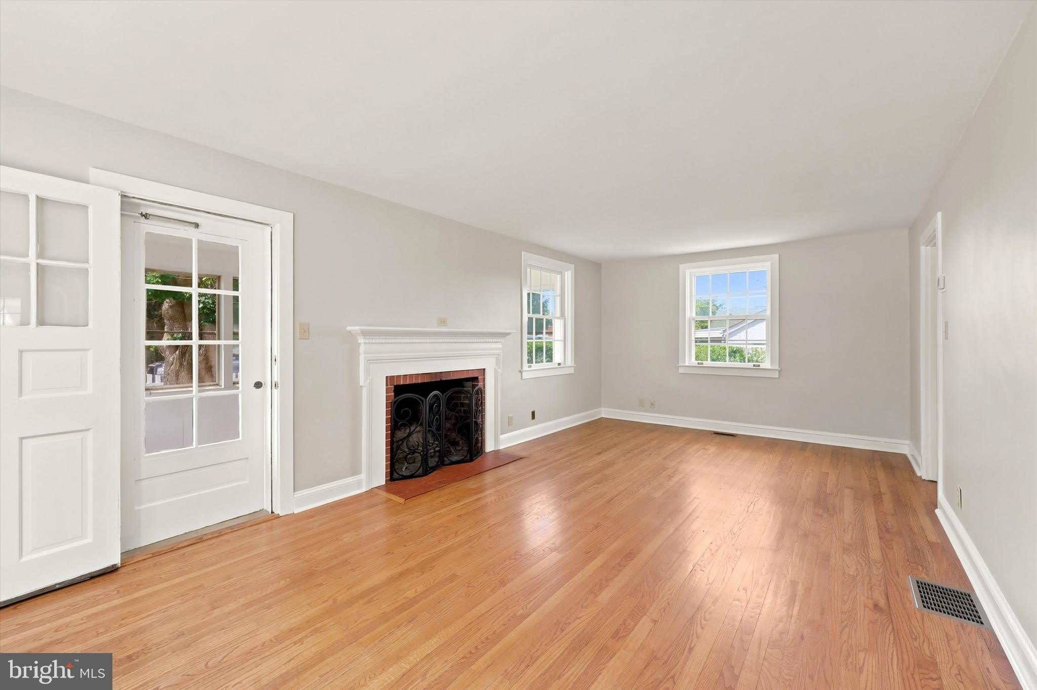 843 Taylor Street – photo 4
