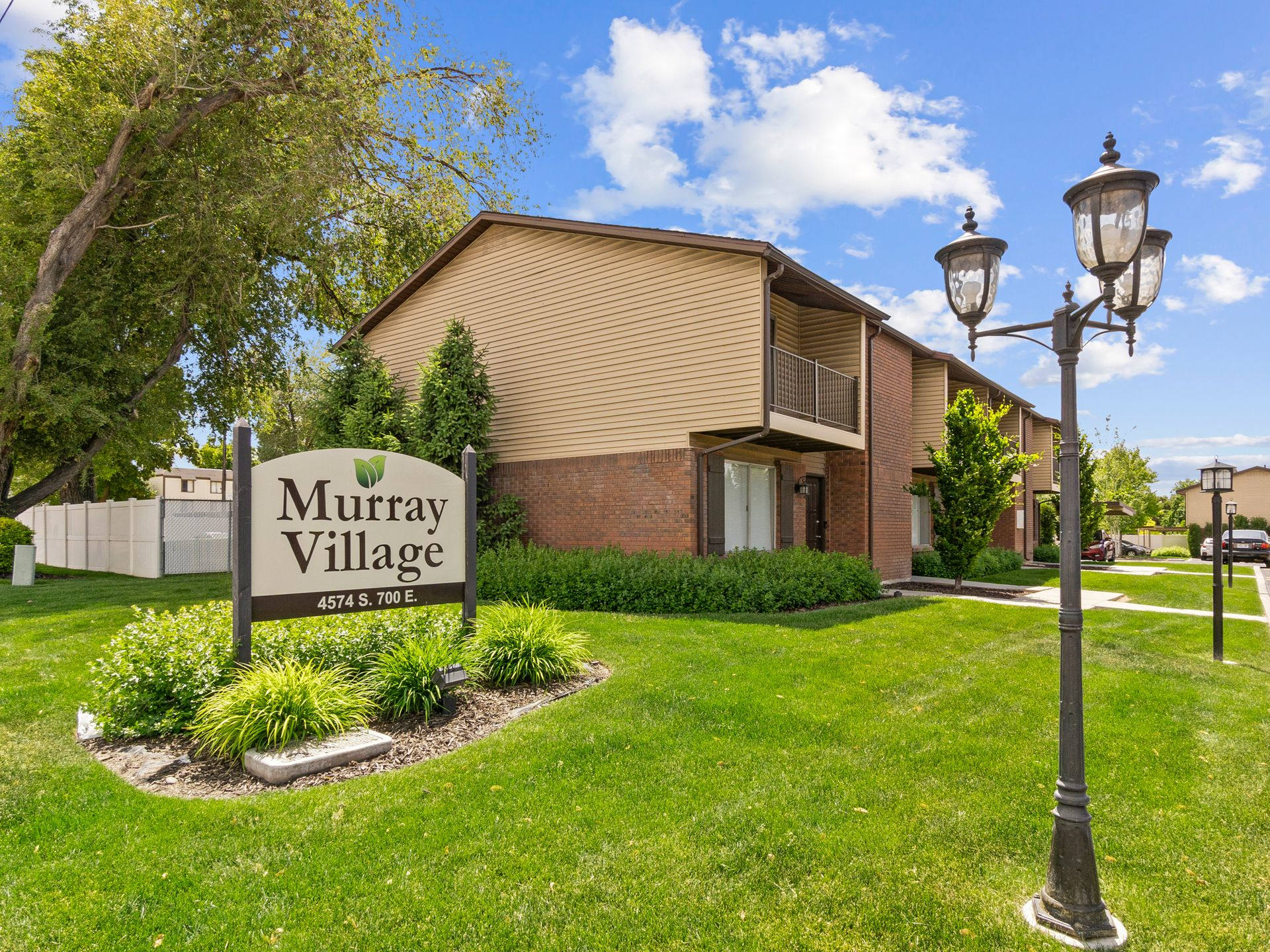 Murray Village – photo 1