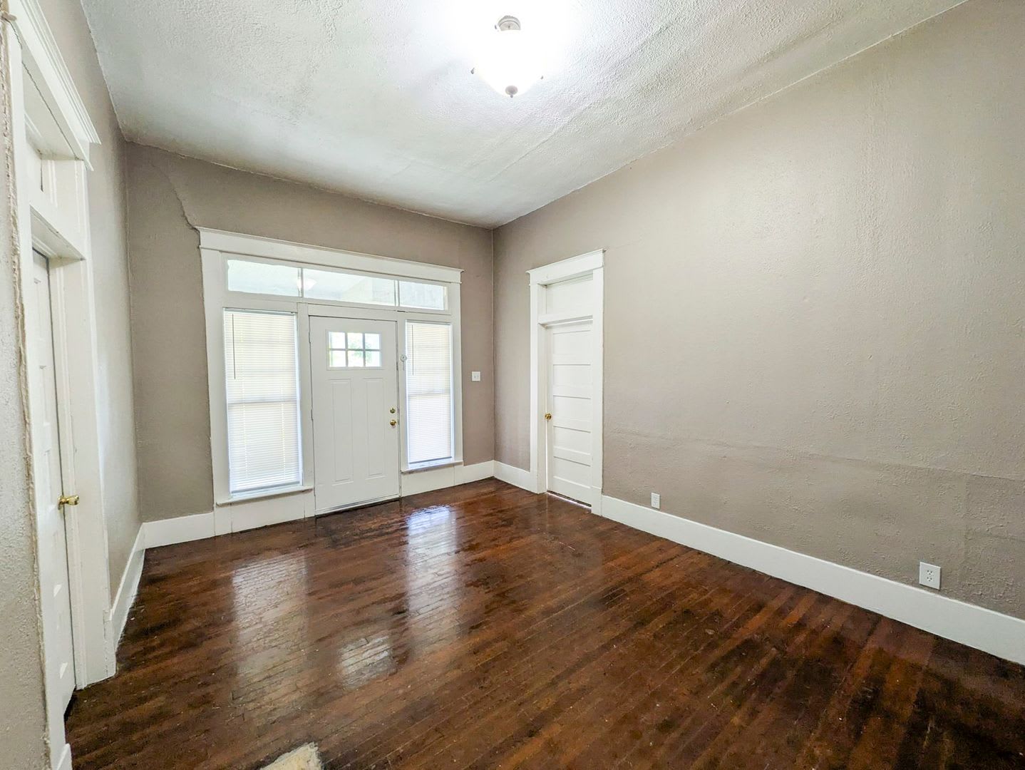 1045 Long Ave., Beaumont, TX 77701 – photo 3