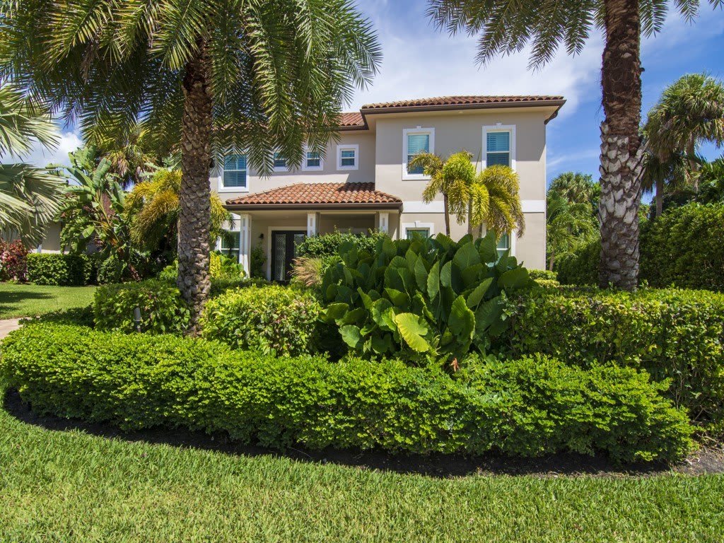 2230 Seaside Street – photo 2