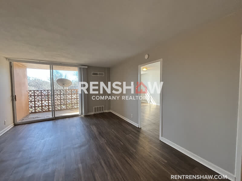 2277 Union Ave – photo 5