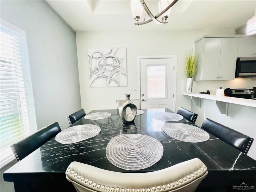 4729 Magnolia Street – photo 2