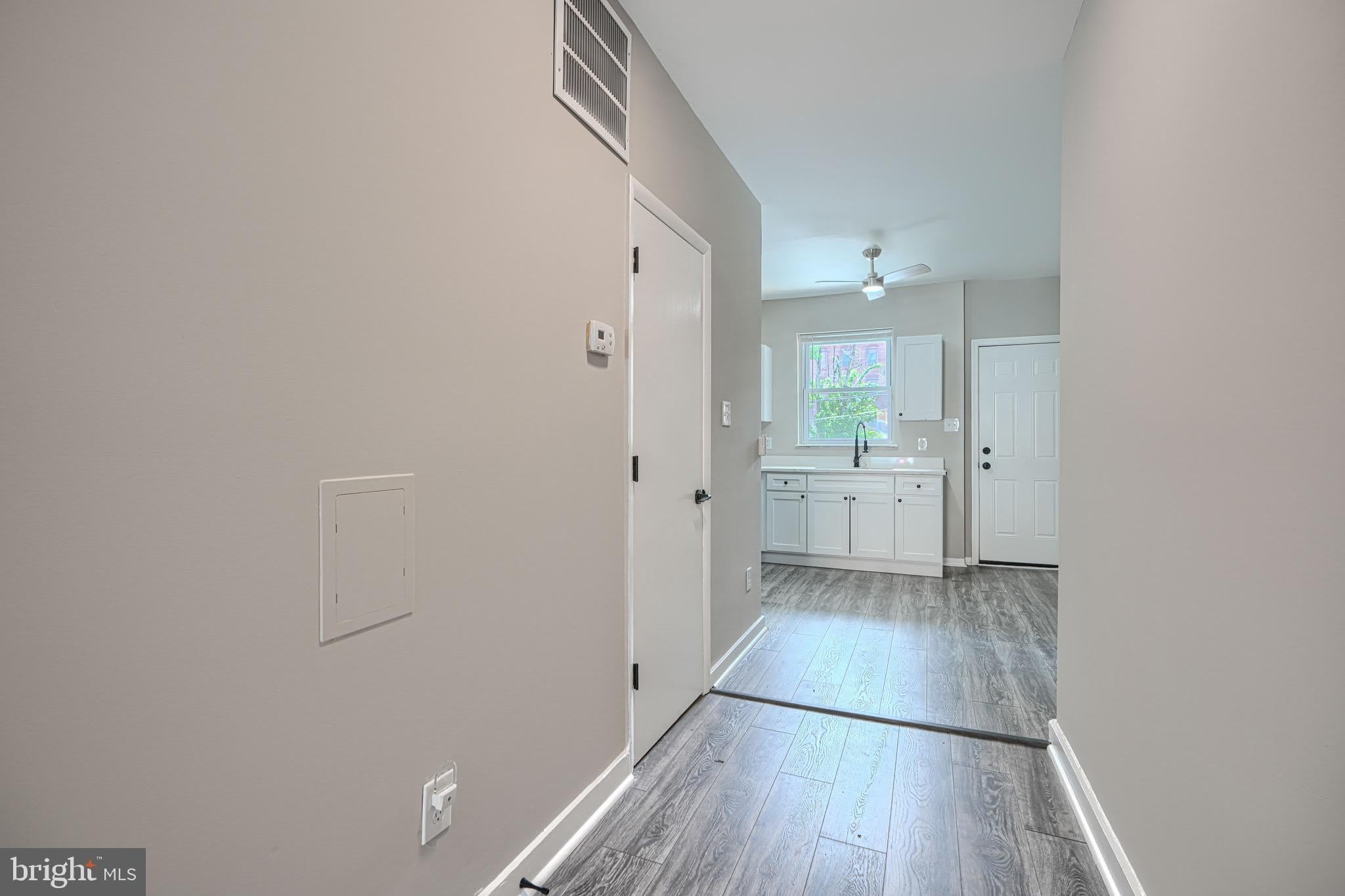 616 S Lehigh Street – photo 5