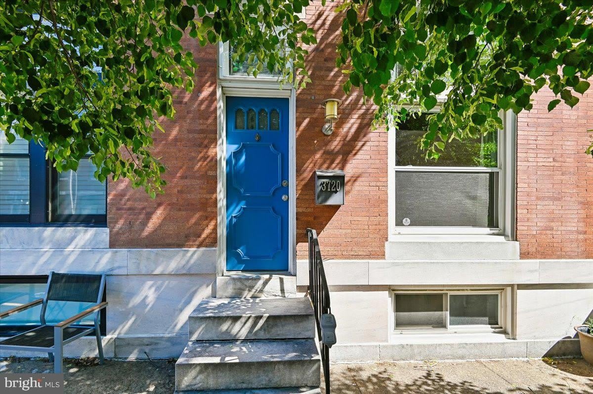 3720 FOSTER Avenue – photo 2