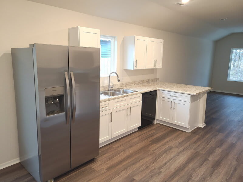 2504 E Illinois Aly – photo 3