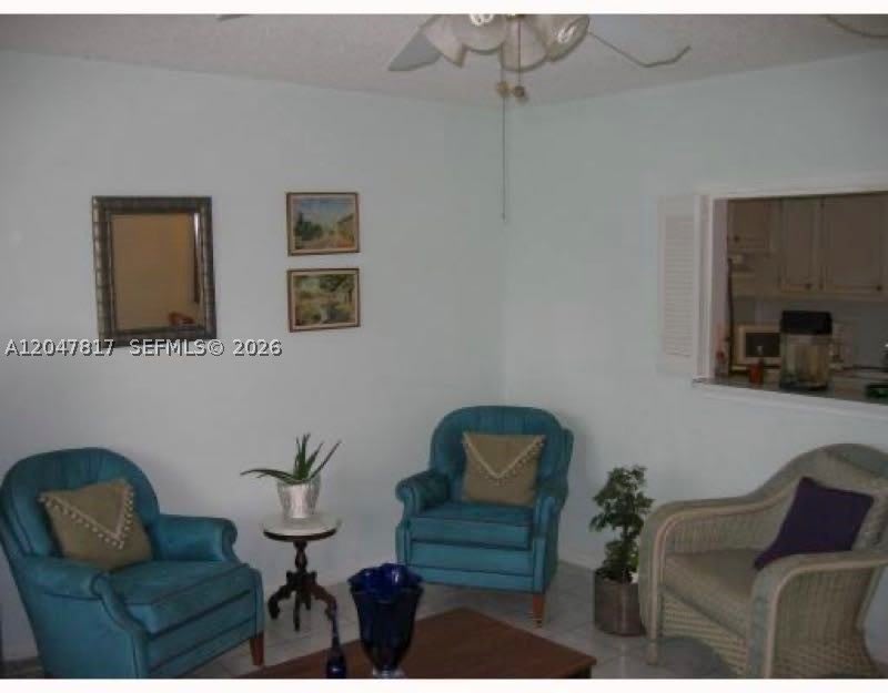 215 Sussex K – photo 4