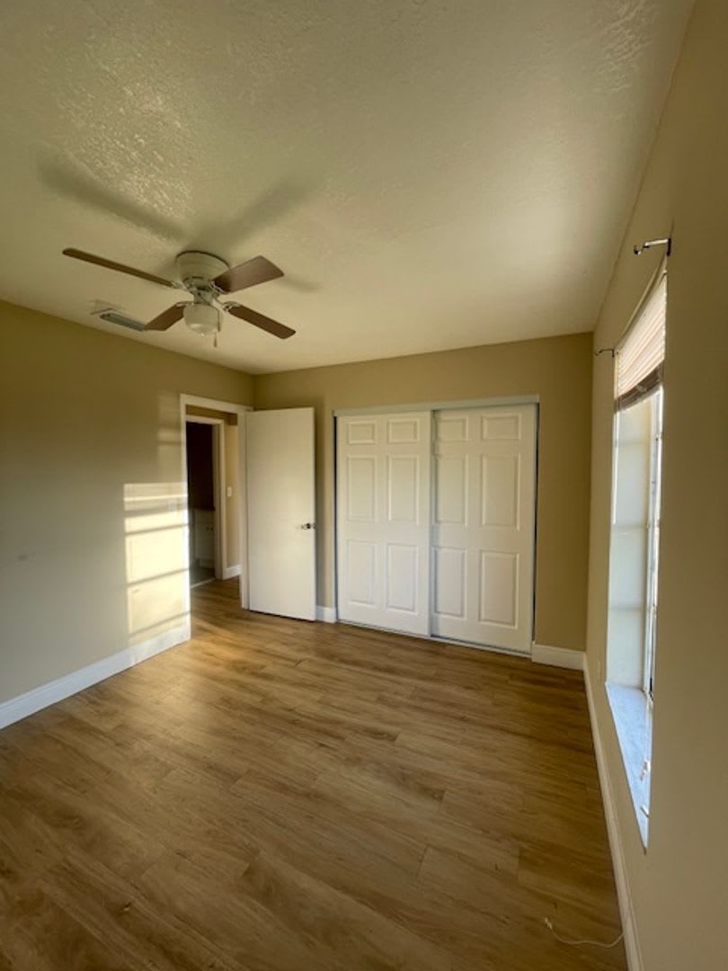 1ST MONTH FREE RENT 2 Bed 1 Bath Home – photo 5