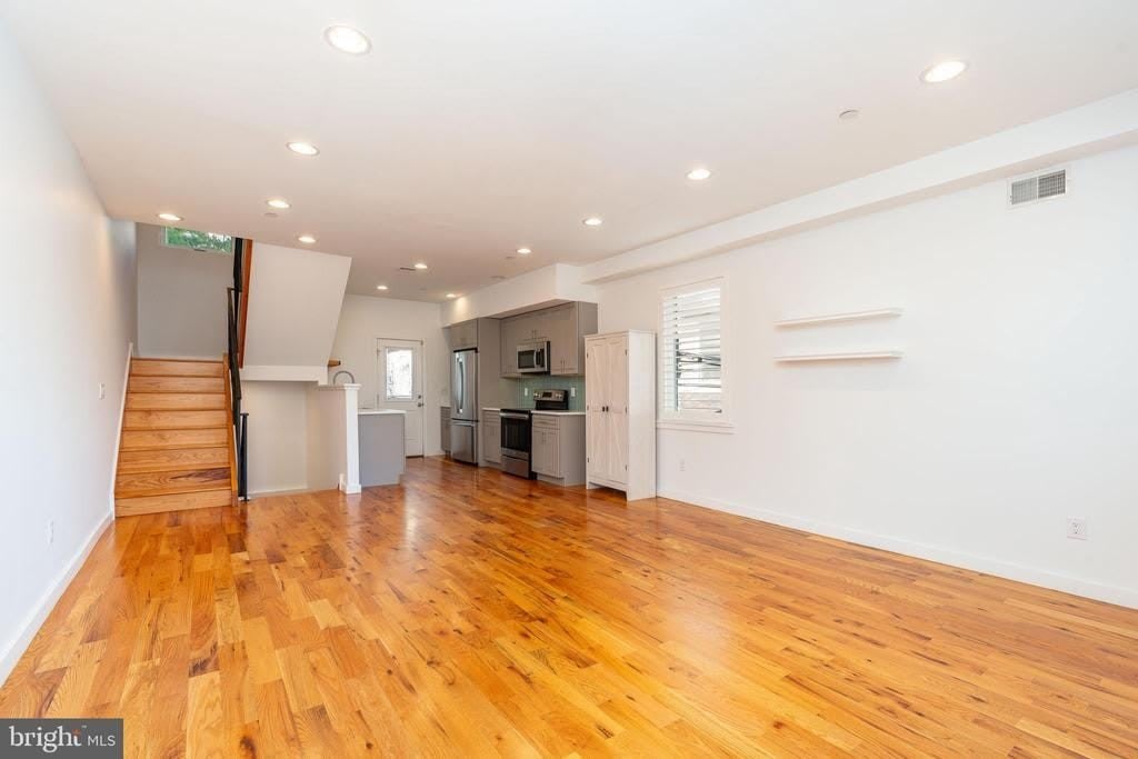 1719 ERDMAN STREET – photo 2