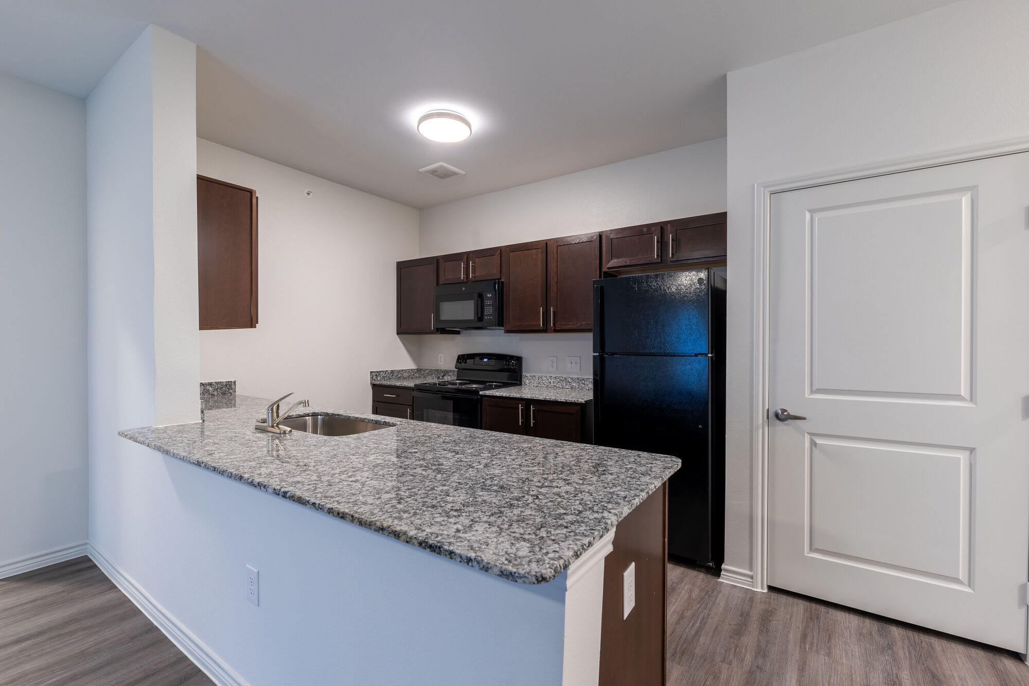 Stallion Ridge Apartments Affordable Housing – photo 1