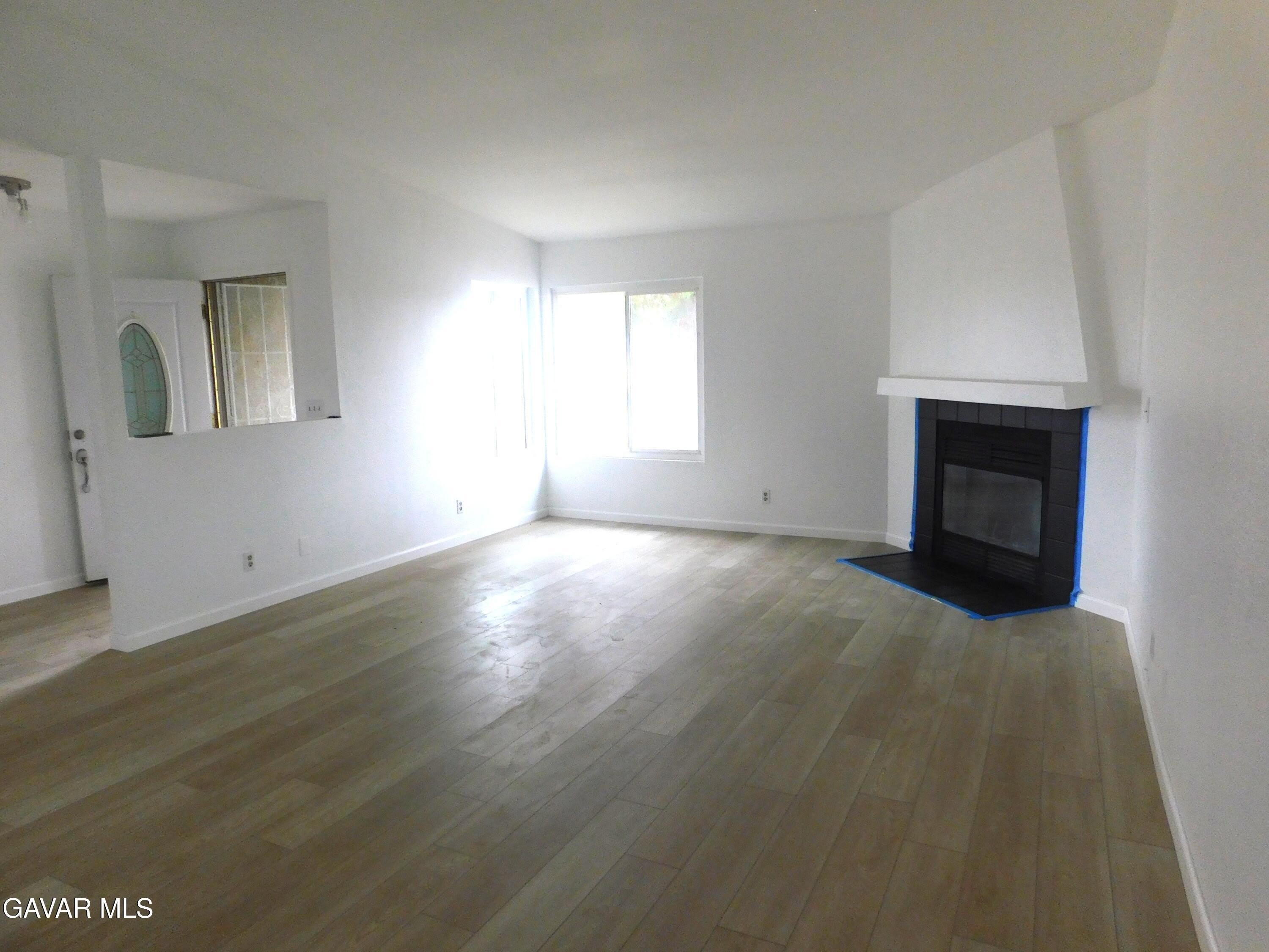 8260 Viburnum Avenue – photo 5