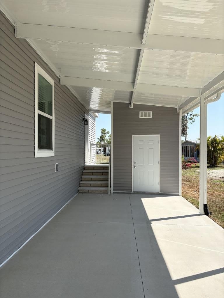 19152 Meadow Brook Court – photo 2