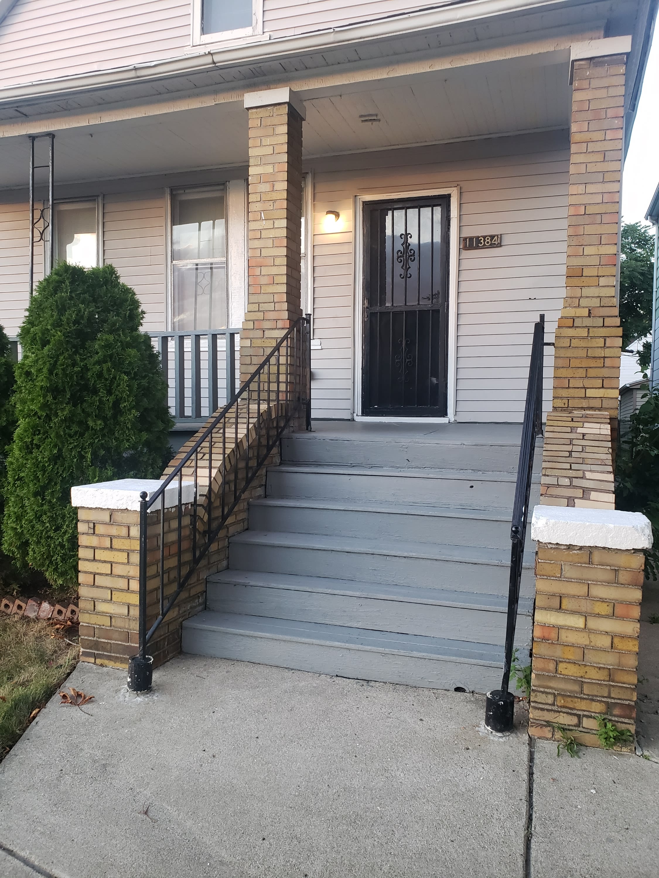 11384 Nagel Street – photo 1