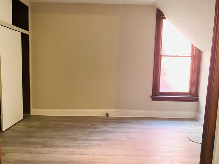 621 Greenup Street – photo 5