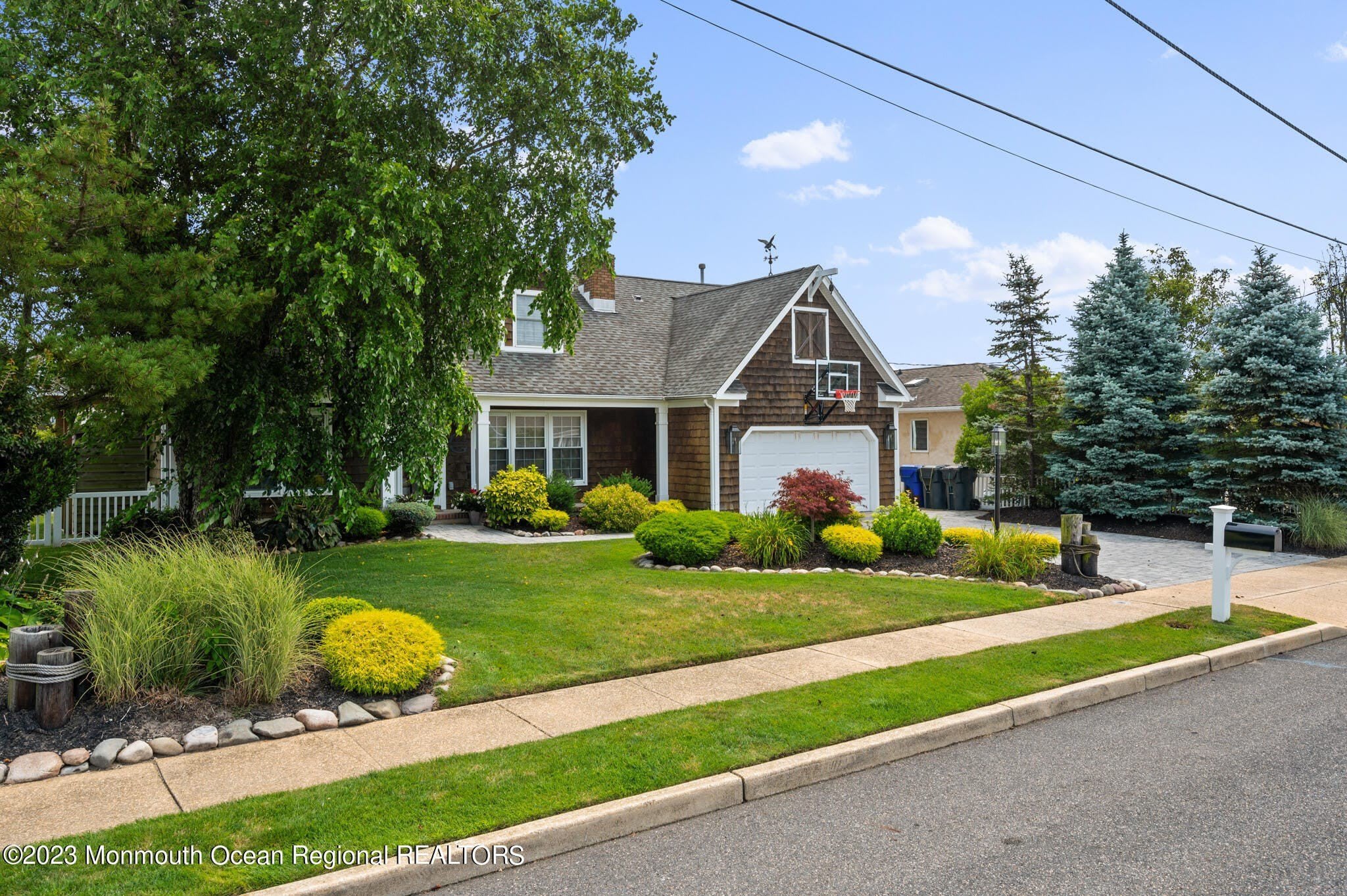 212 Helm Road – photo 3