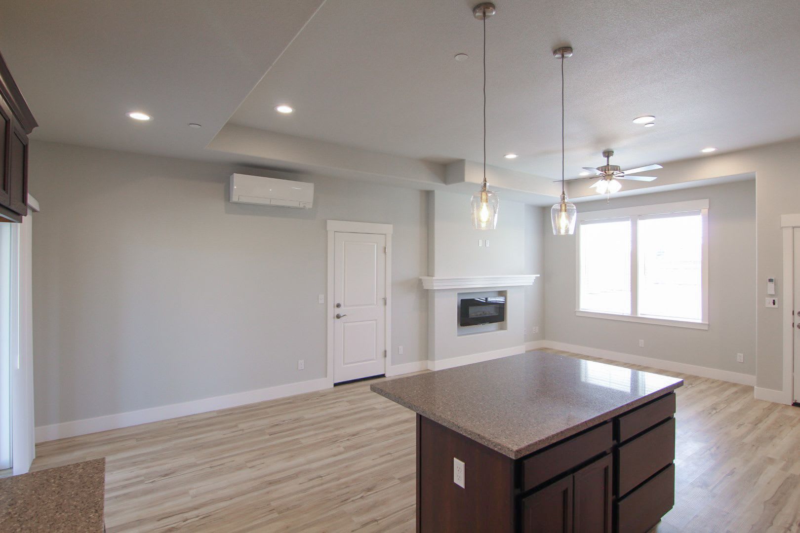 Brand New Build! – photo 3