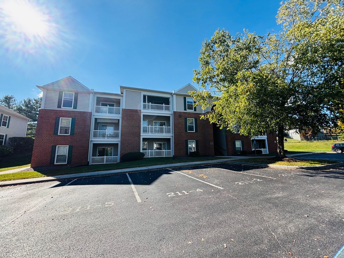 2 Bedroom, 2 Bath Condo – photo 1