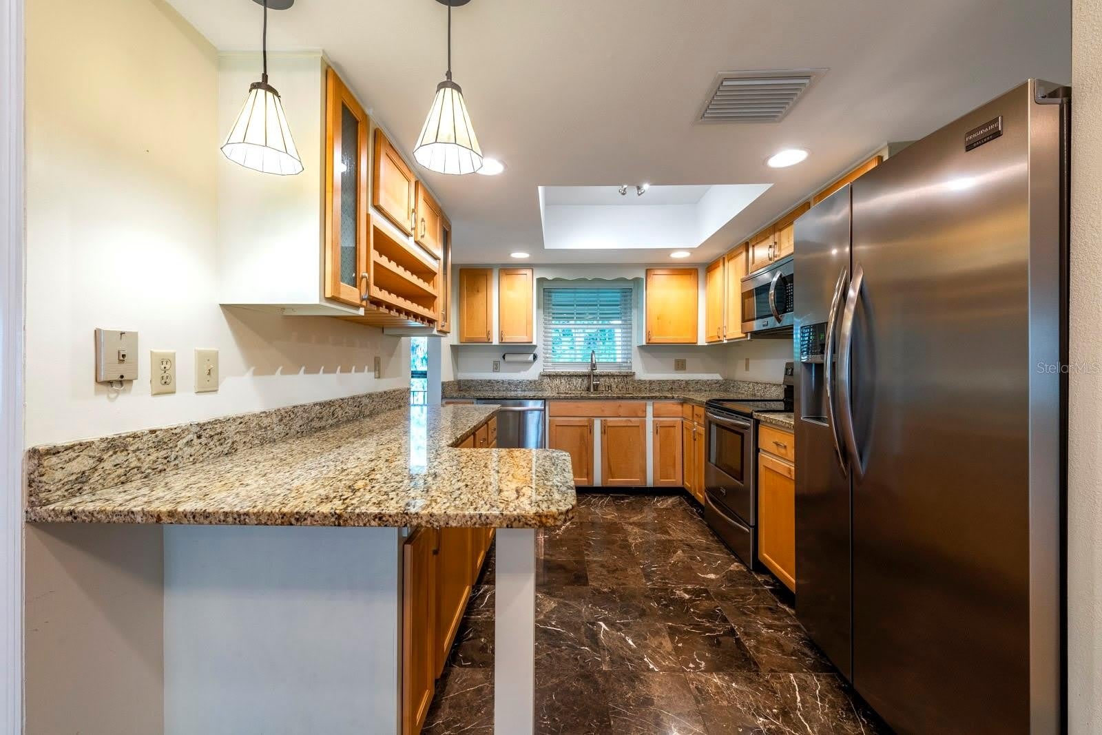 110 N TREMAIN Street – photo 4