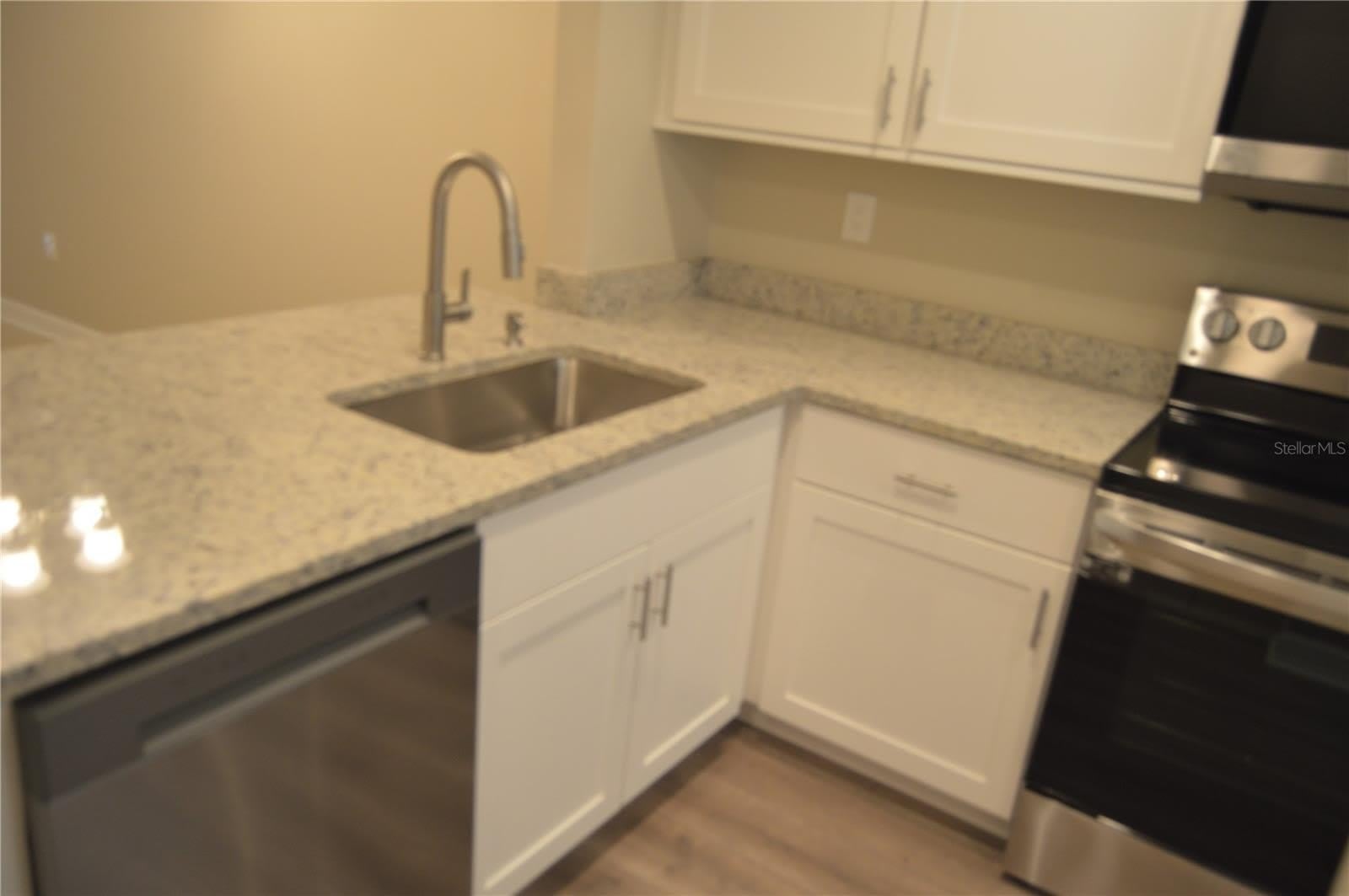 2849 STILLWELL Court – photo 2