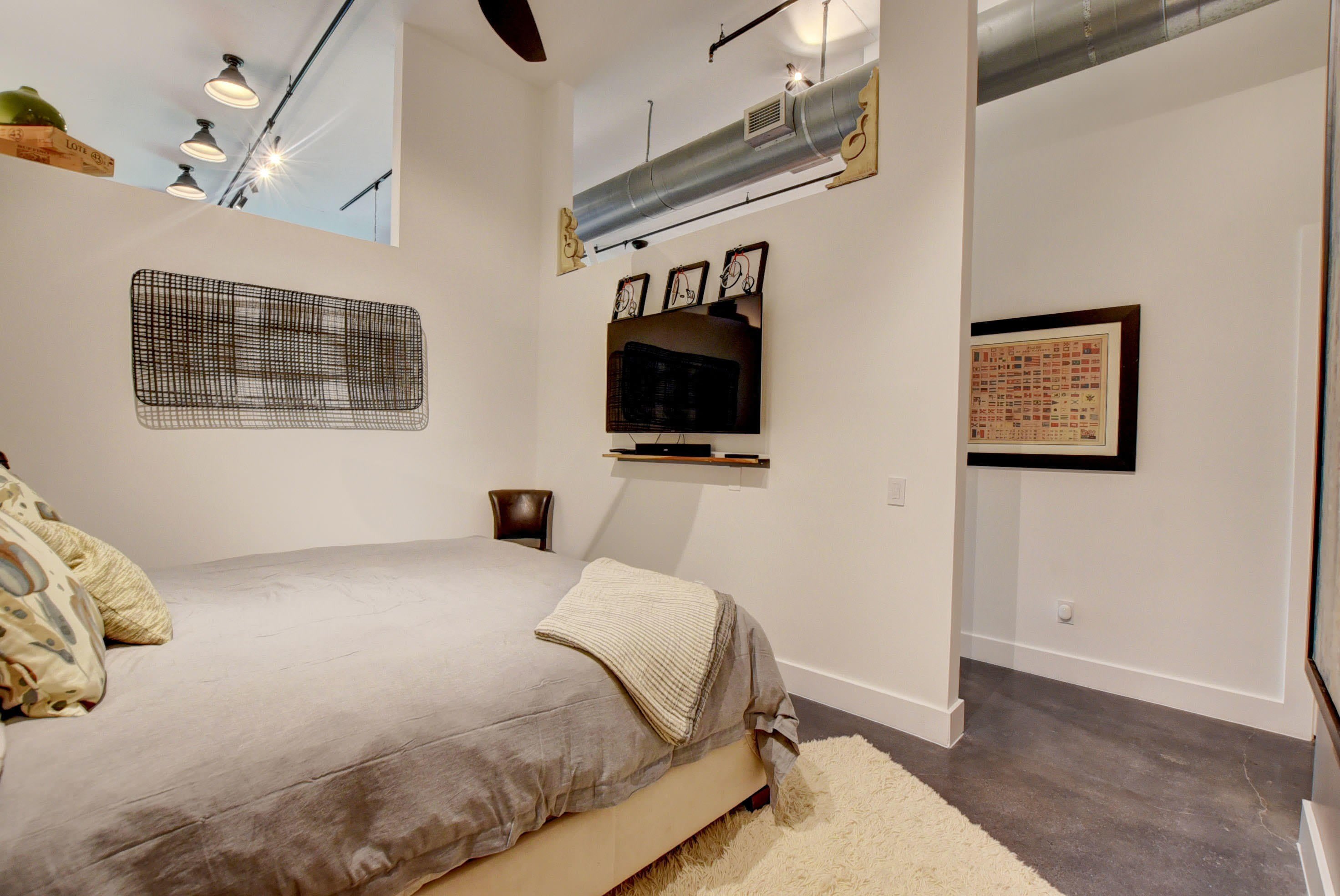 185 NE 4th Avenue – photo 5