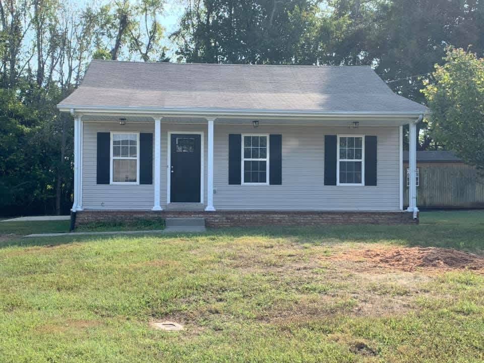 3 Bedroom 2 bath Home For Rent! – photo 1