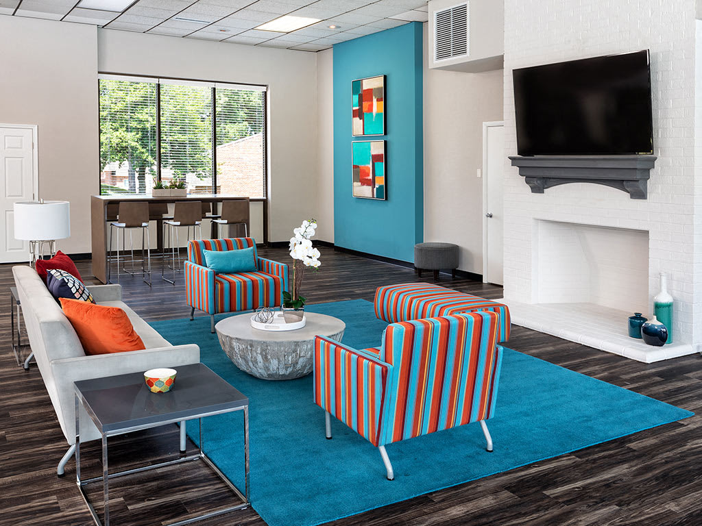 Chelsea Square Apartments – photo 3