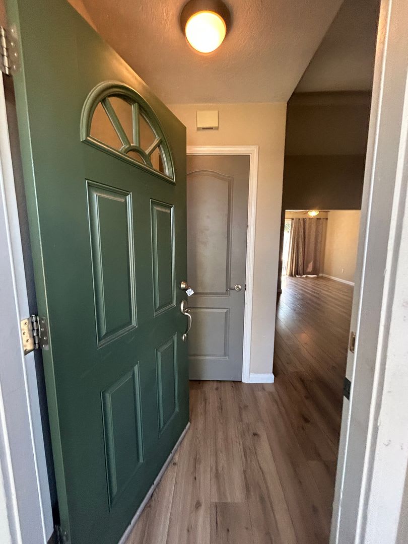 Welcome to Suncrest Villas – photo 2
