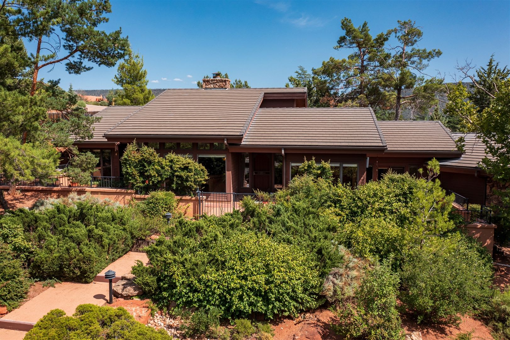 Home Surrounded by Lush Landscape + Mtn Views! – photo 2