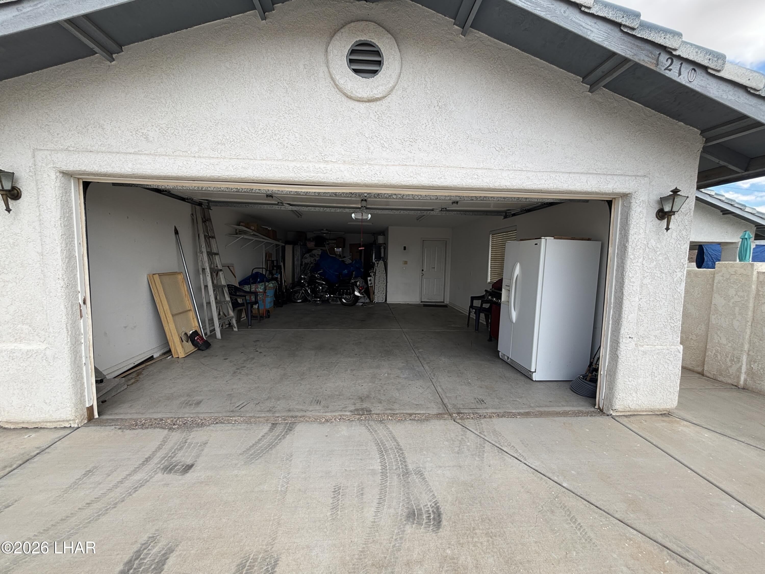 1210 Palmas Dr – photo 3