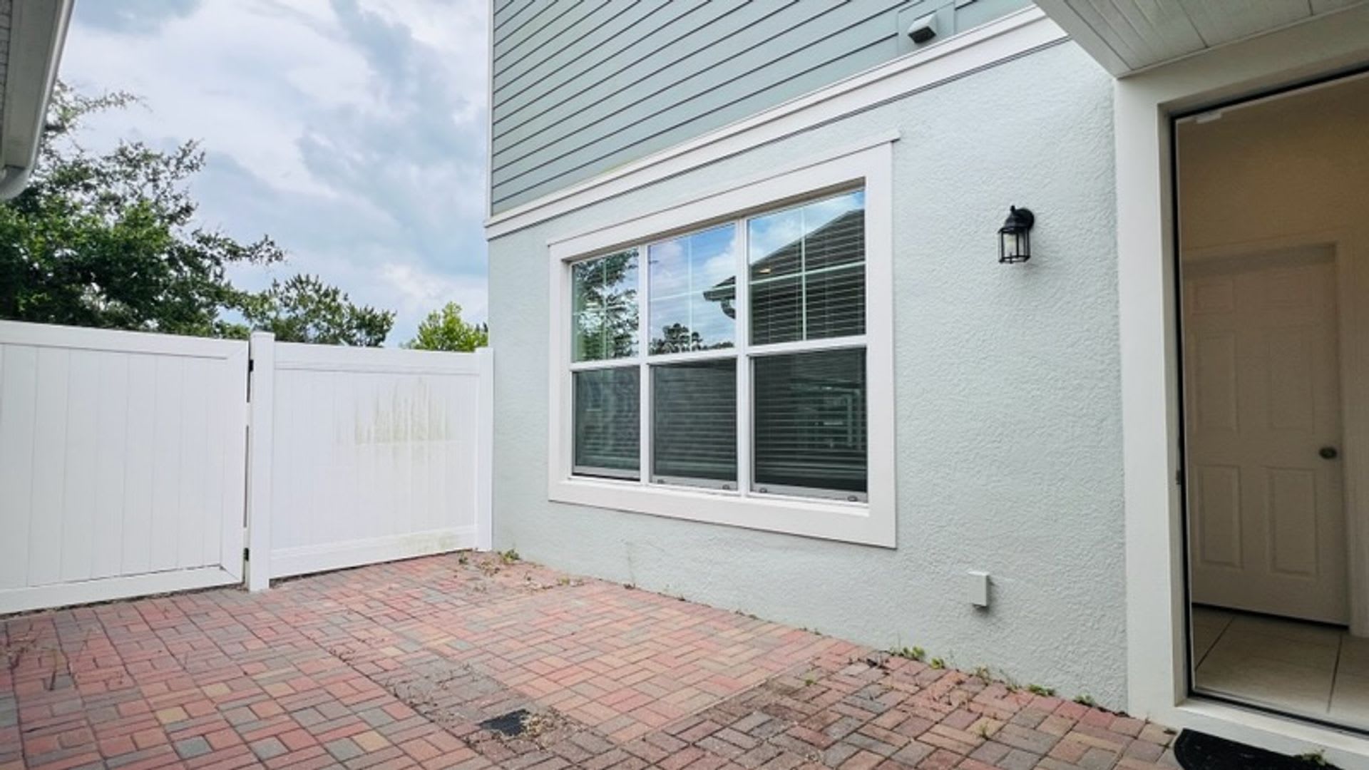 7670 Bowery Dr – photo 4