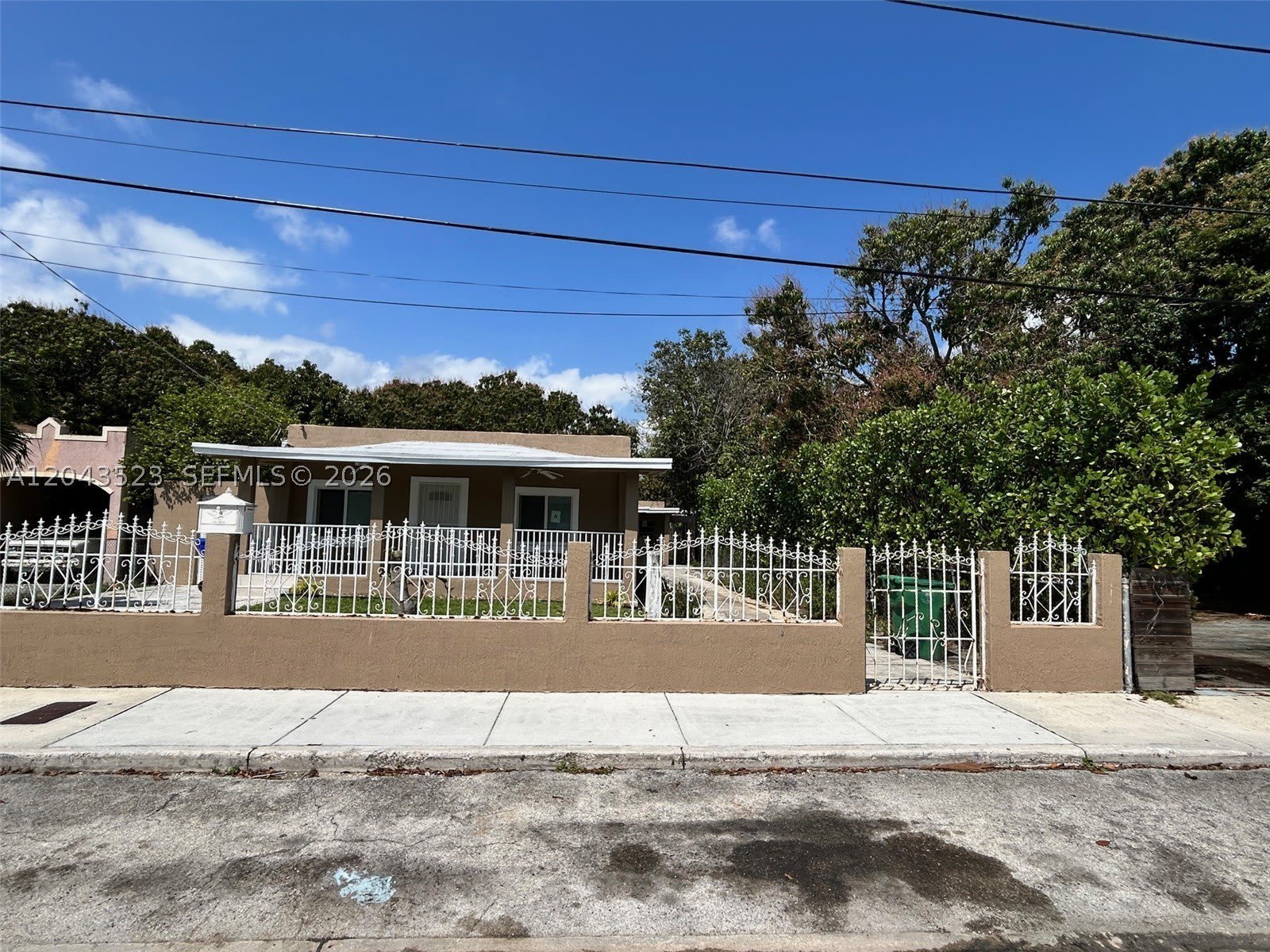 261 Nw 49Th St – photo 3